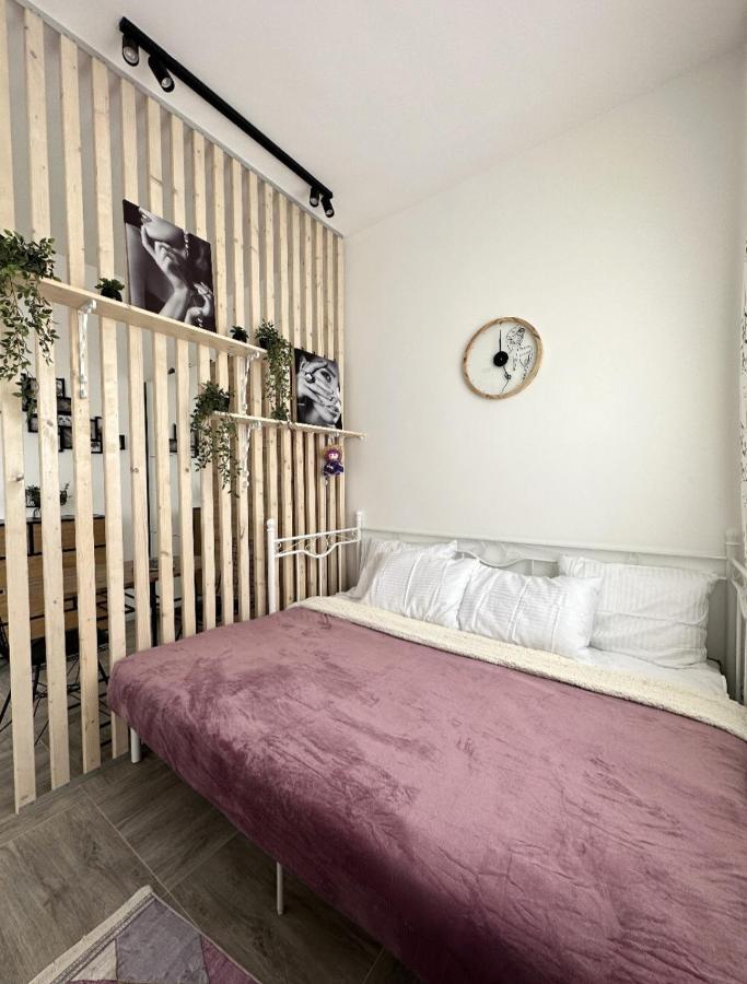 Studio Apartment, 5 Minutes To The Beach バール エクステリア 写真